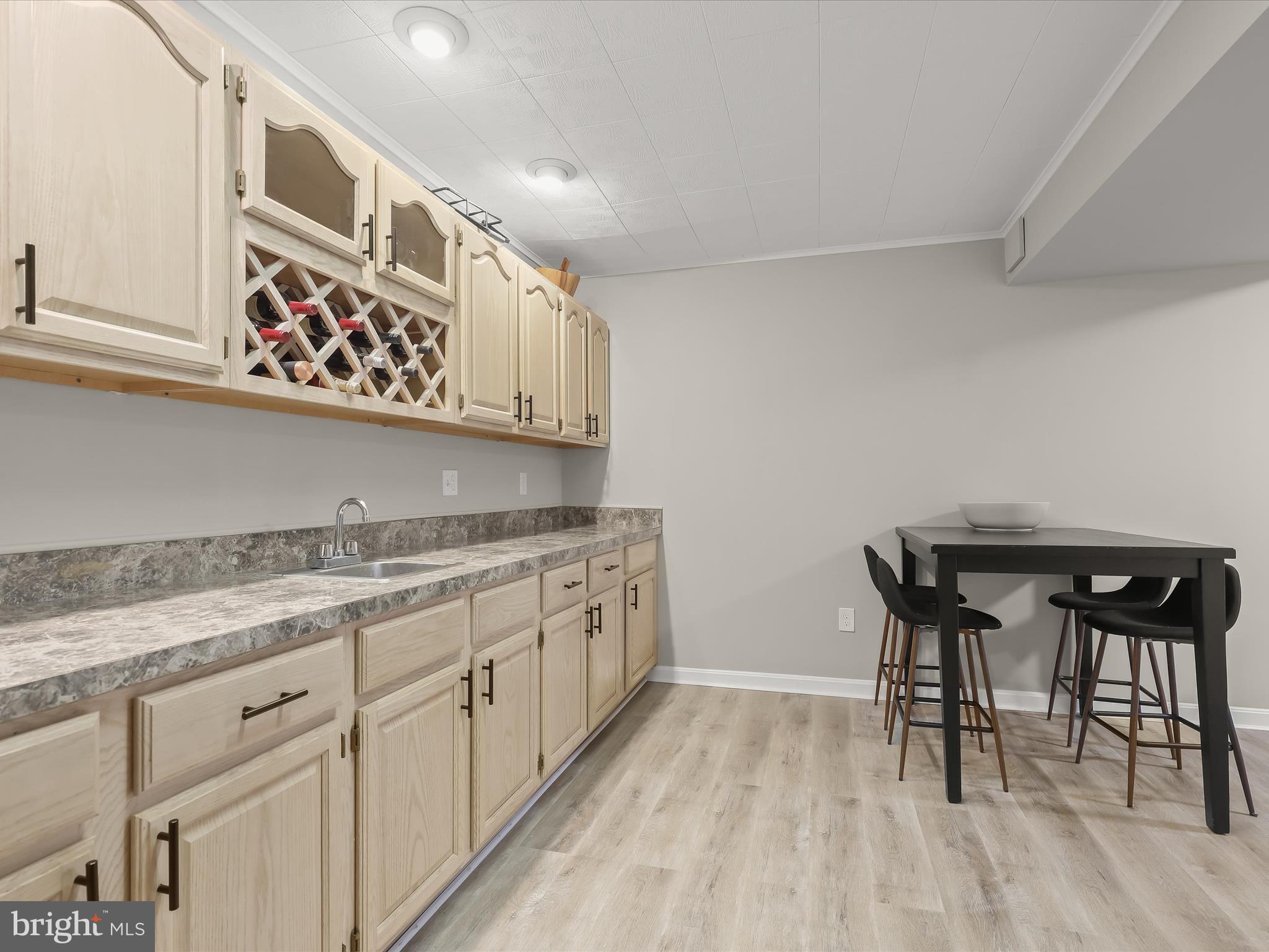 6147 Campfire Columbia, MD 21045 - Photo 41 of 59 Wet bar