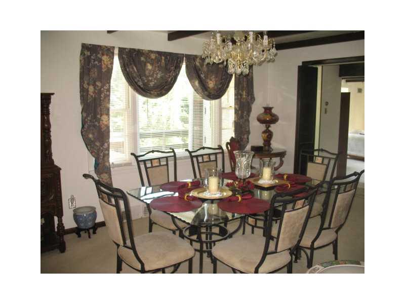 226 Ritter Road Sewickley, PA 15143 - Photo 3 of 20 Dining Room.