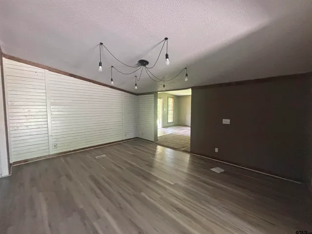 $78,000 | 5700 County Road 398, Tyler, TX 75705