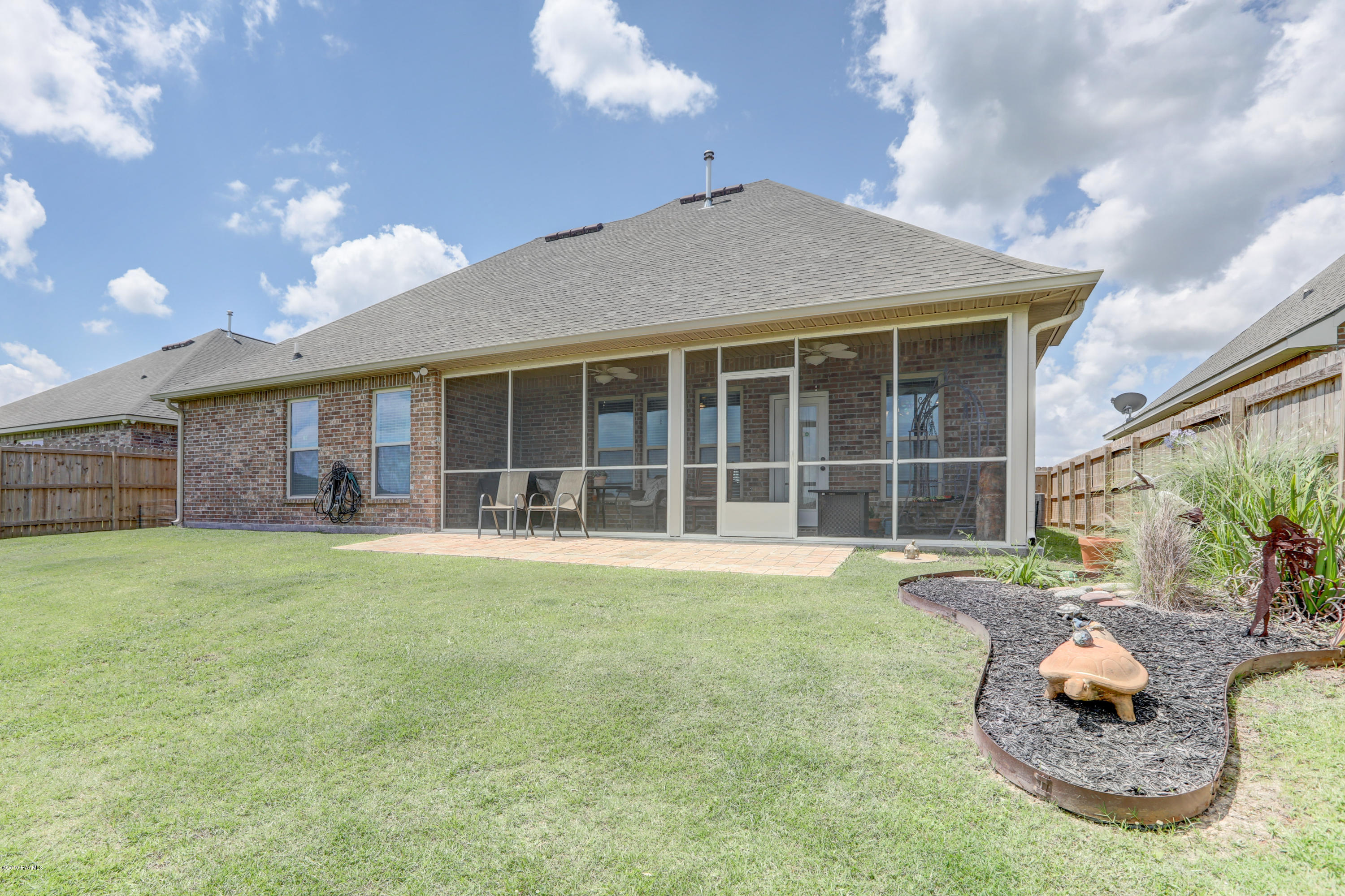 308 Claystone Road Youngsville, LA 70592 - Photo 29 of 33 Gallery Image 29