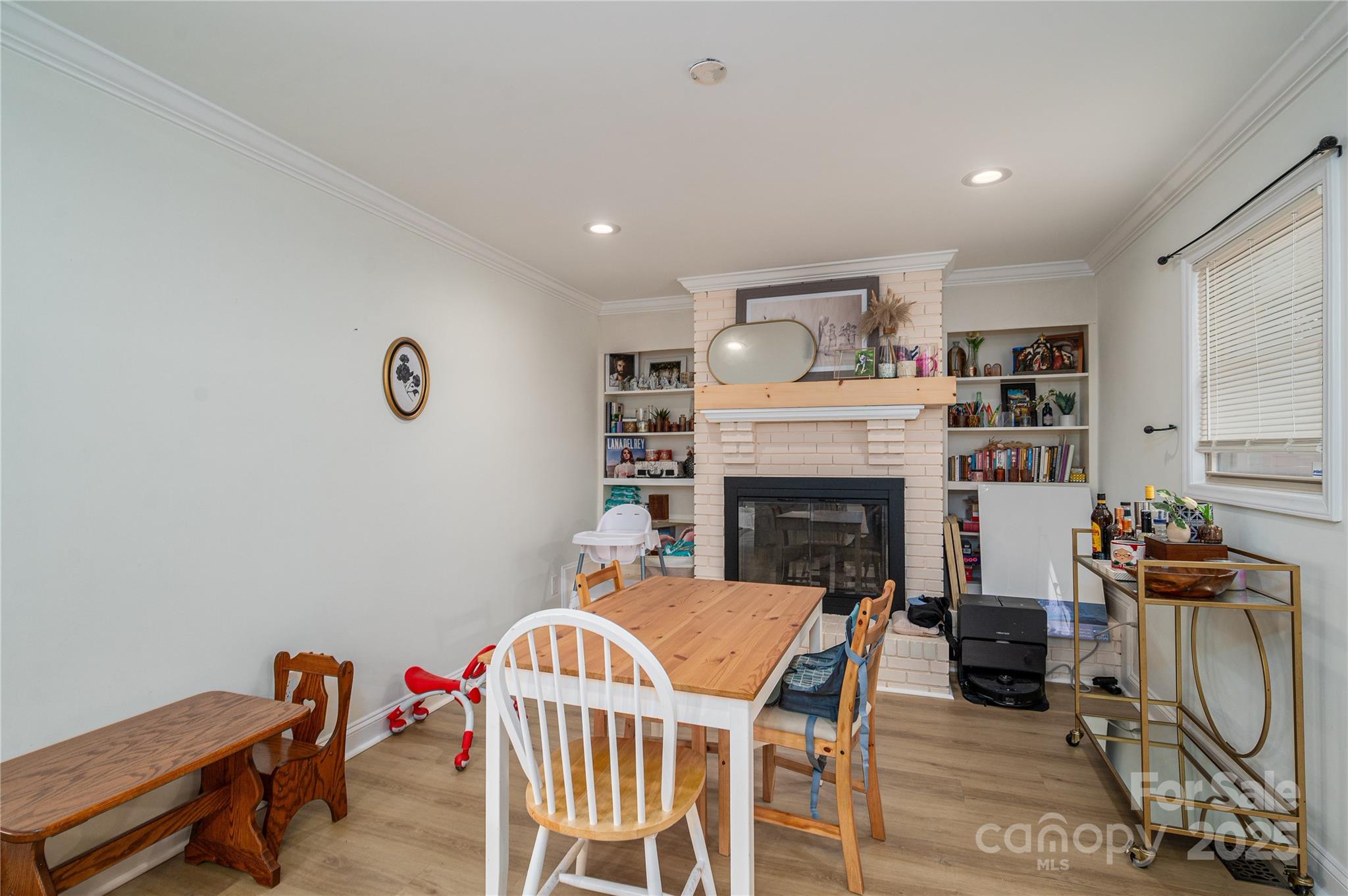 3116 Sunset Road Charlotte, NC 28216 - Photo 11 of 31 Gallery Image 11