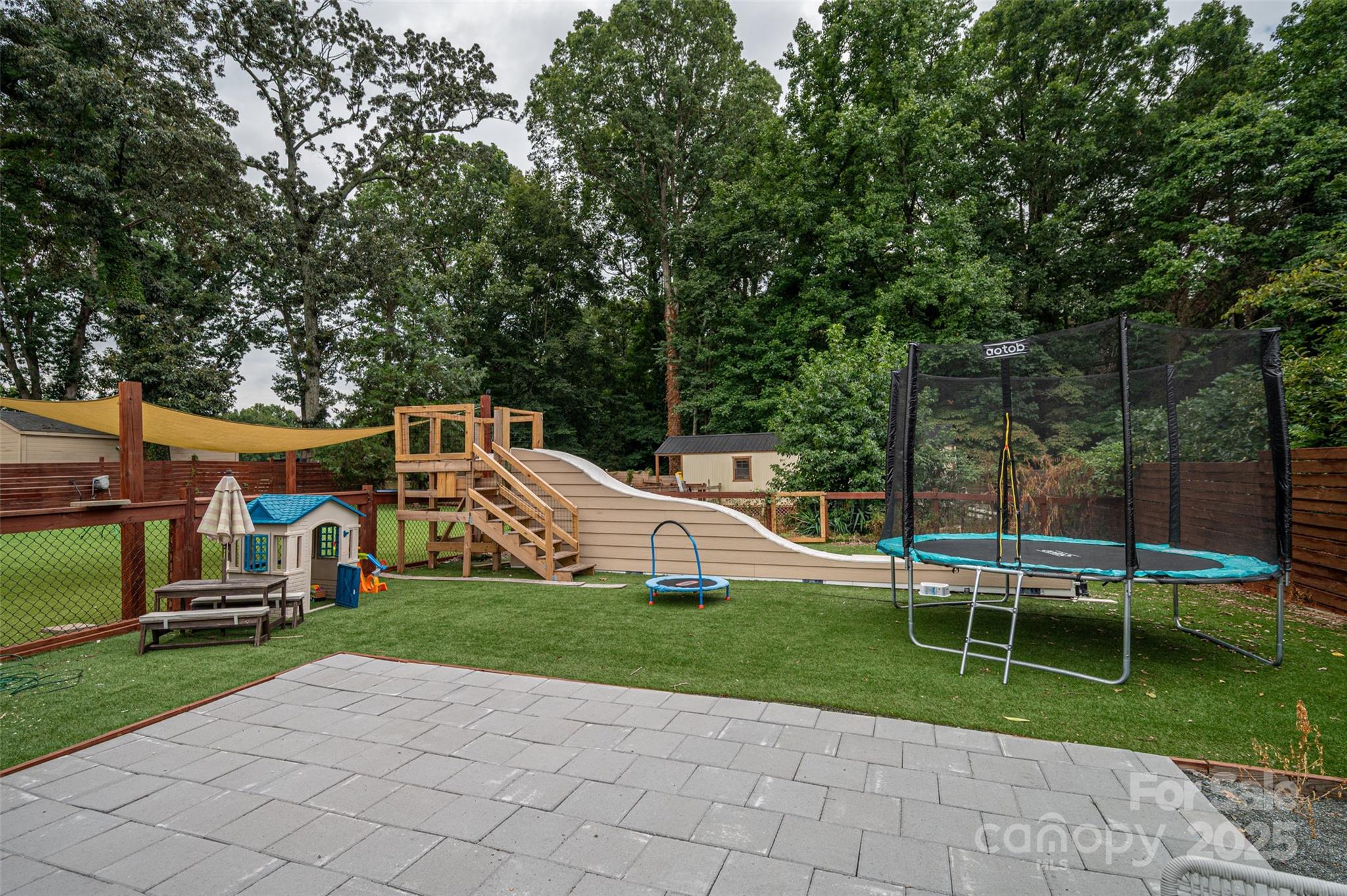3116 Sunset Road Charlotte, NC 28216 - Photo 24 of 31 Gallery Image 24