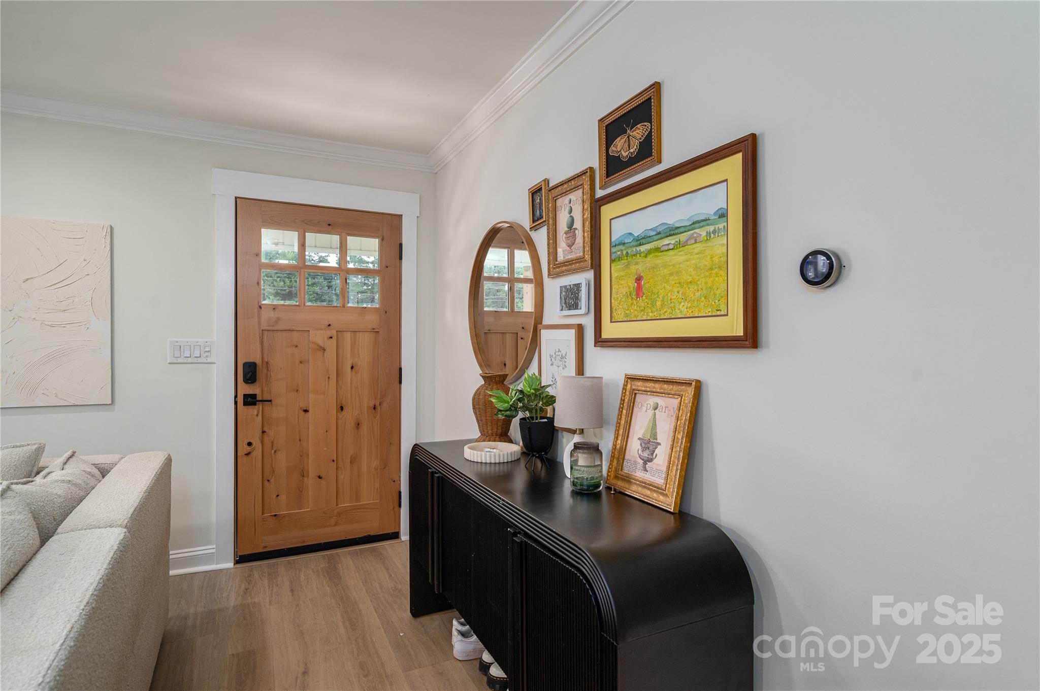 3116 Sunset Road Charlotte, NC 28216 - Photo 3 of 31 Gallery Image 3