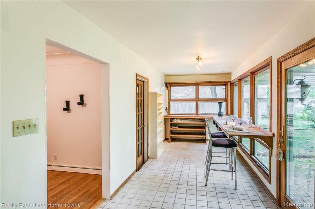 3244 Riverside Drive Port Huron, MI 48060 - Photo 12 of 23 3244 Riverside Dr-11.JPG
