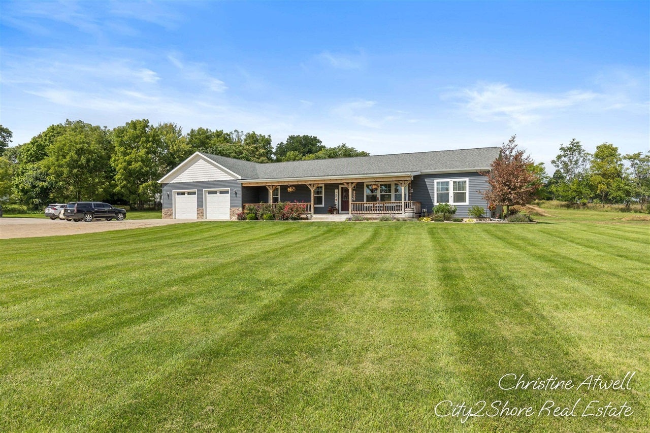 2908 Huddle Road Lake Odessa, MI 48849 - Photo 5 of 74 Gallery Image 5