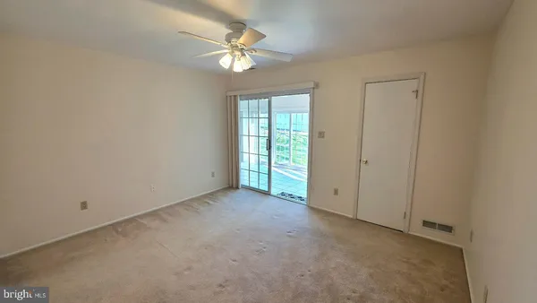 $2,400 | 1447 Thornwood Drive, Mount Laurel, NJ 08054