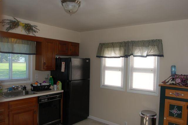 55 Albermarle Road Scotia, NY 12302 - Photo 5 of 12 Photo 5