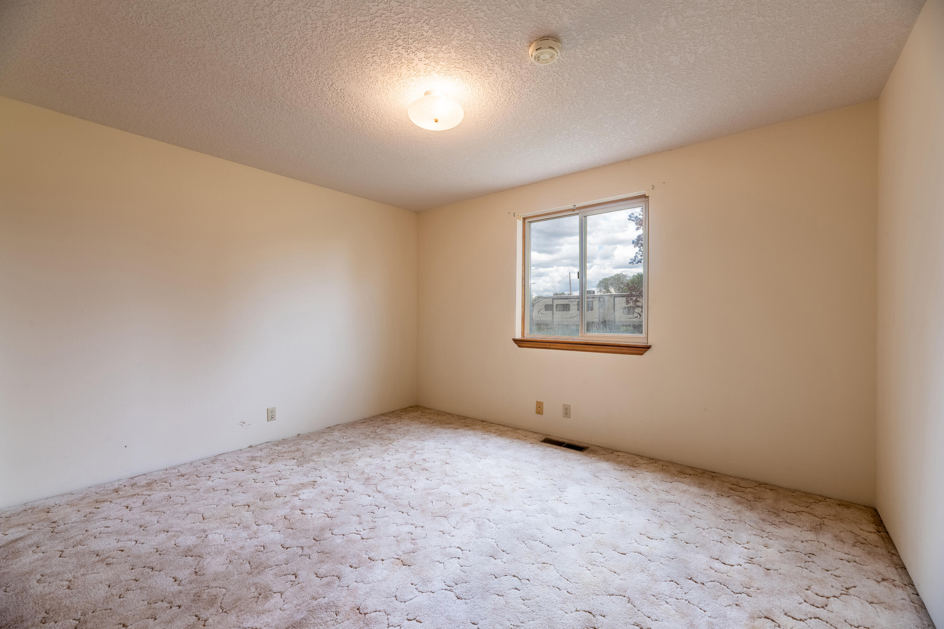 591 Martingale Road Prineville, OR 97754 - Photo 28 of 84 591NWMartingale-10