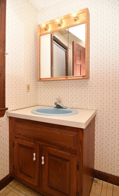 97 Titicut Road Raynham, MA 02767 - Photo 25 of 39 Gallery Image 25