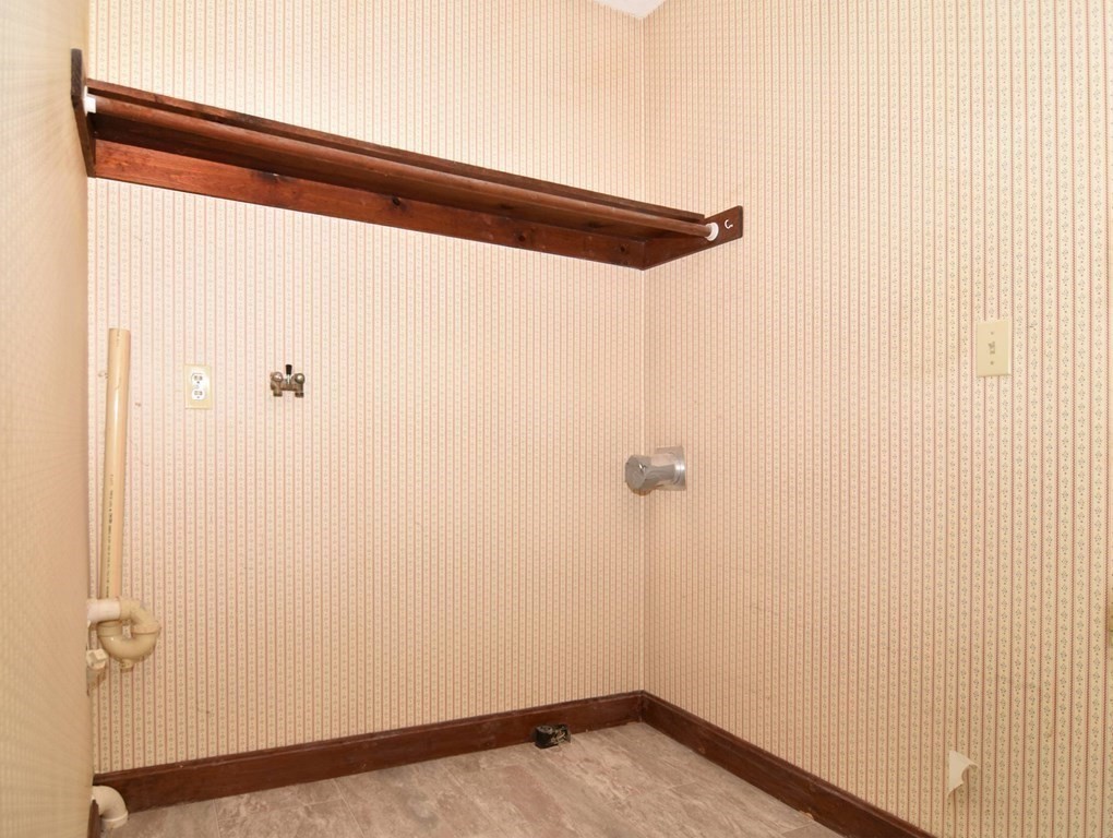97 Titicut Road Raynham, MA 02767 - Photo 27 of 39 Gallery Image 27