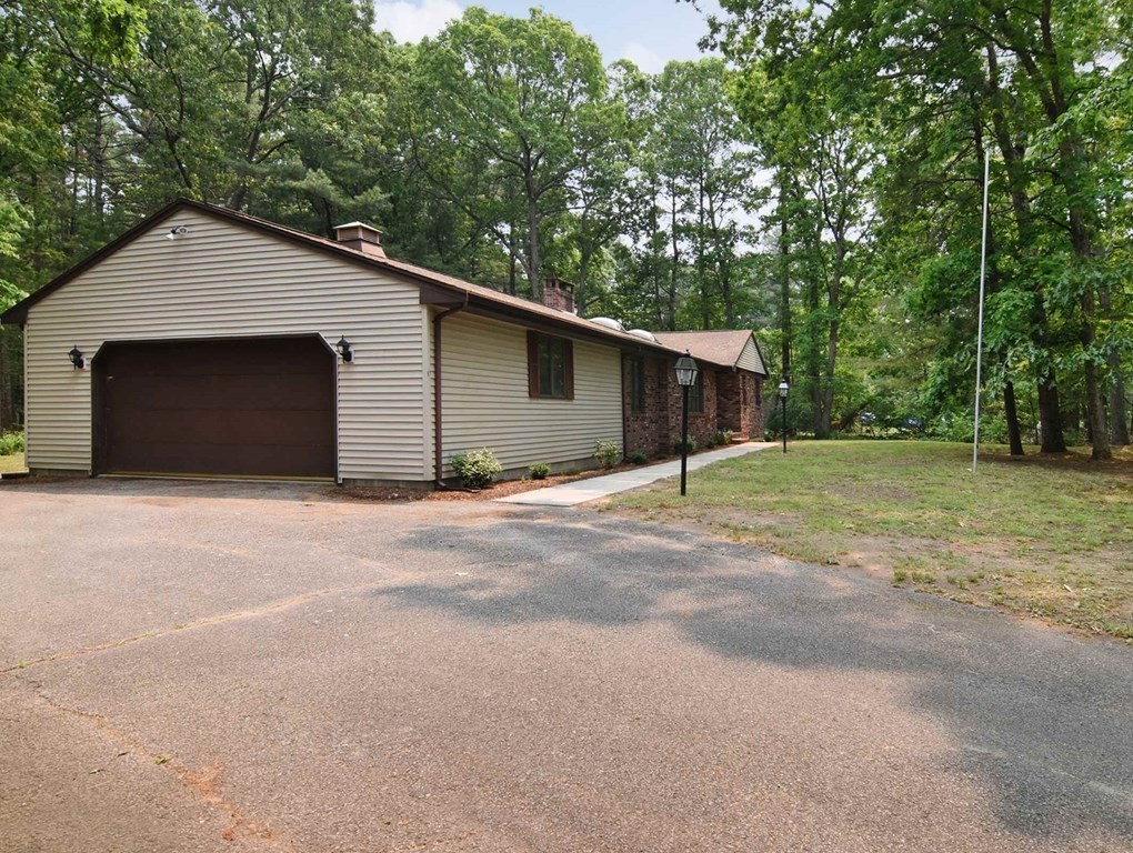 97 Titicut Road Raynham, MA 02767 - Photo 3 of 39 Gallery Image 3