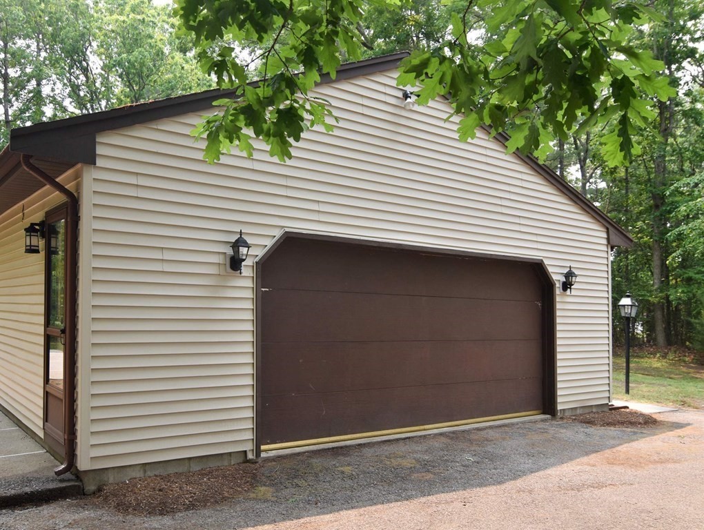 97 Titicut Road Raynham, MA 02767 - Photo 4 of 39 Gallery Image 4