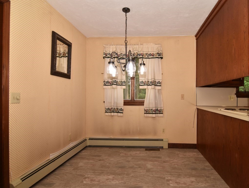 97 Titicut Road Raynham, MA 02767 - Photo 9 of 39 Gallery Image 9