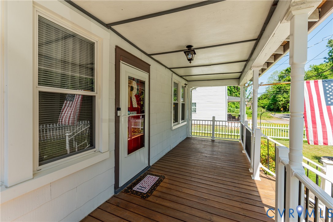 128 Cedar Fork Road Richmond, VA 23223 - Photo 5 of 38 Gallery Image 5