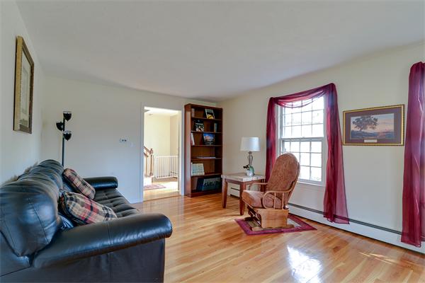 20 Swanson Road Framingham, MA 01701 - Photo 5 of 25