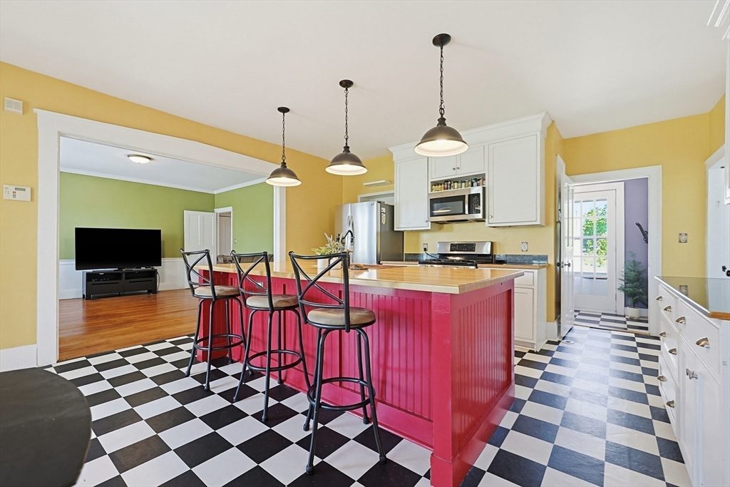 771 Podunk Road East Brookfield, MA 01515 - Photo 9 of 41