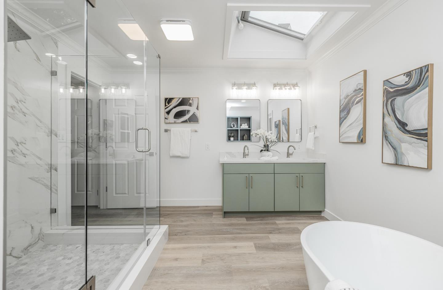 756 Acorn Court San Ramon, CA 94583 - Photo 18 of 33 a bathroom with a sink a toilet and shower