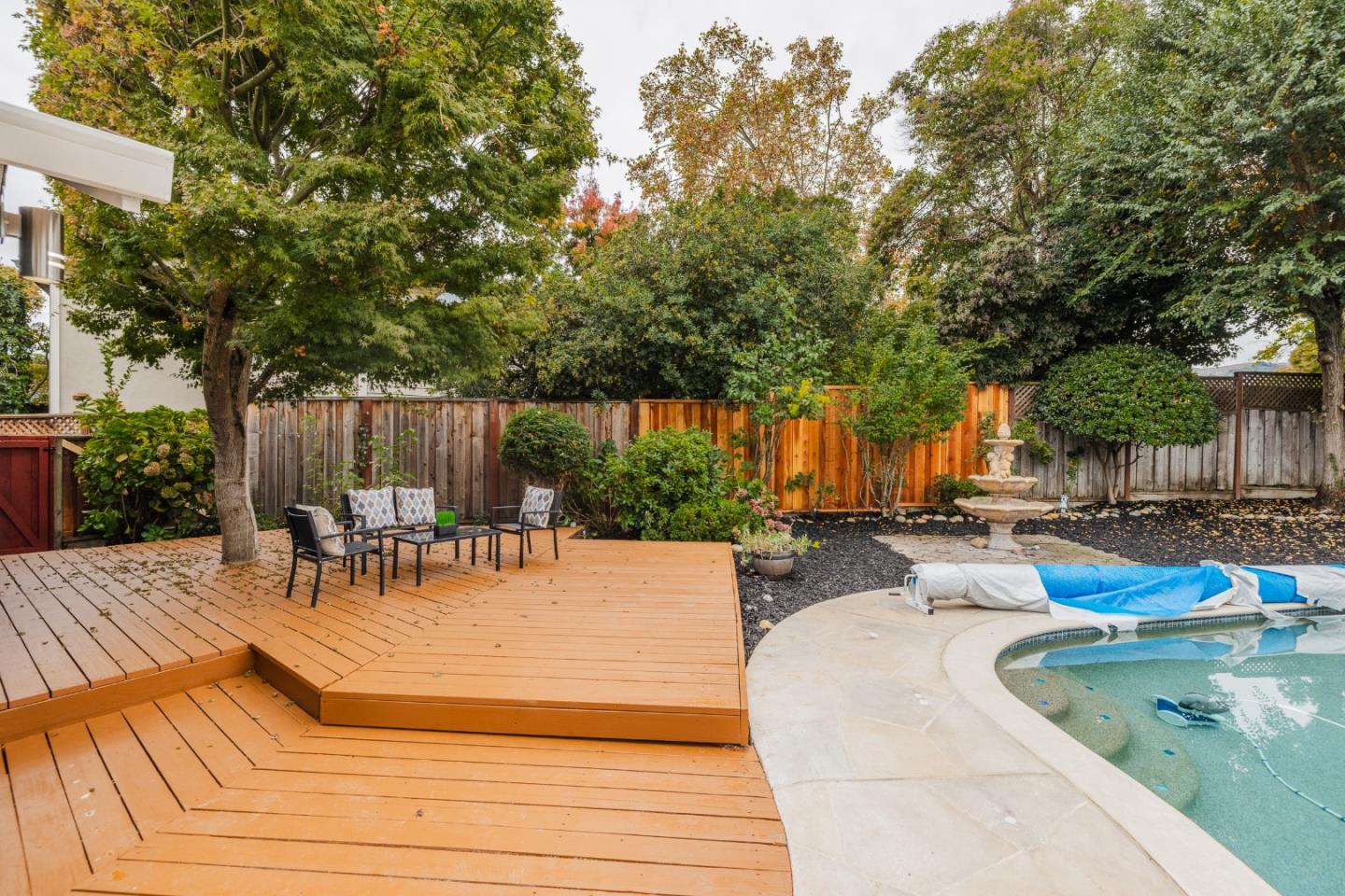756 Acorn Court San Ramon, CA 94583 - Photo 27 of 33 swimming pool with outdoor seating and wooden fence