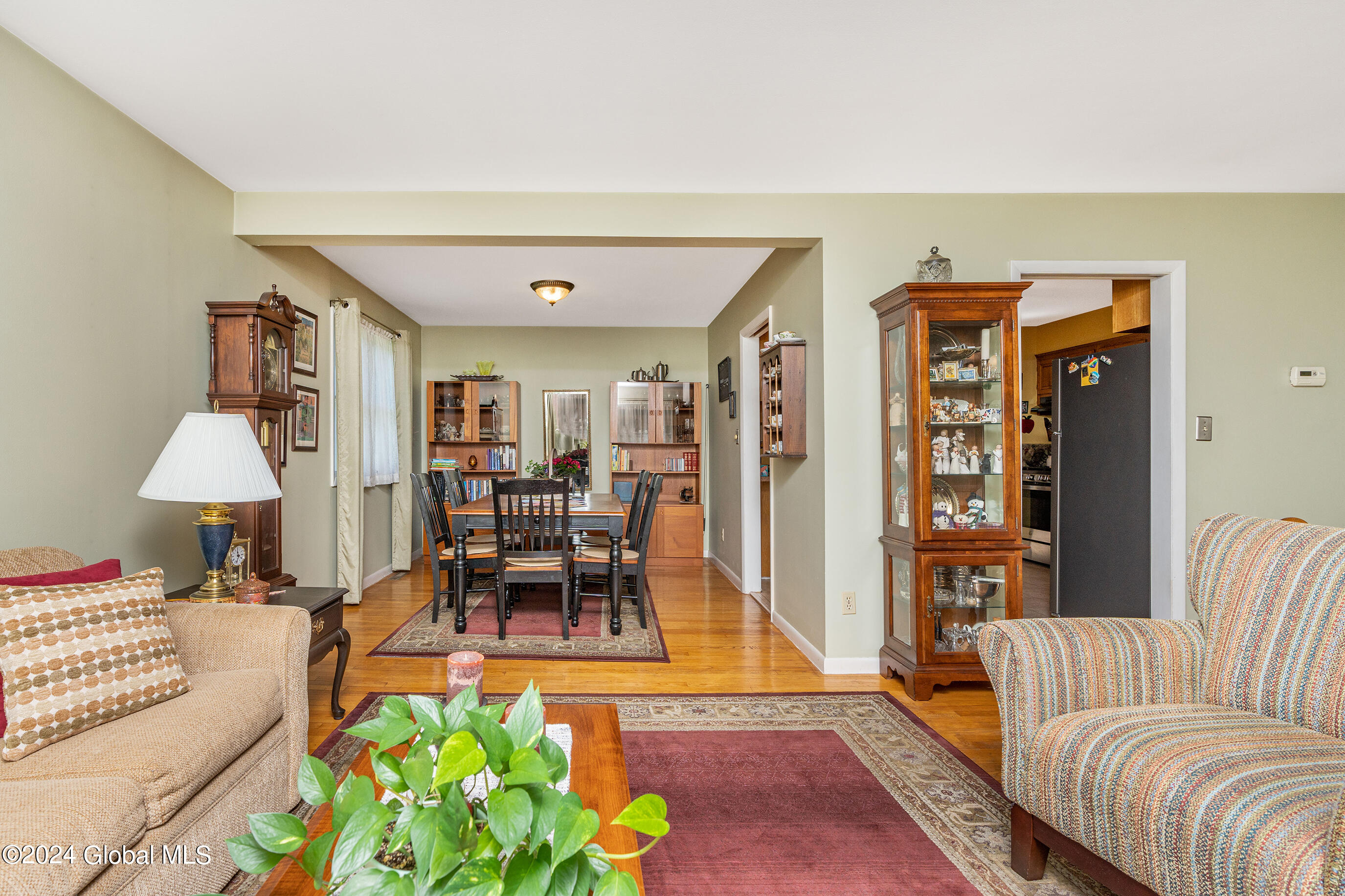 505 Huron Road Bethlehem, NY 12054 - Photo 10 of 44 017-505-Huron-Rd