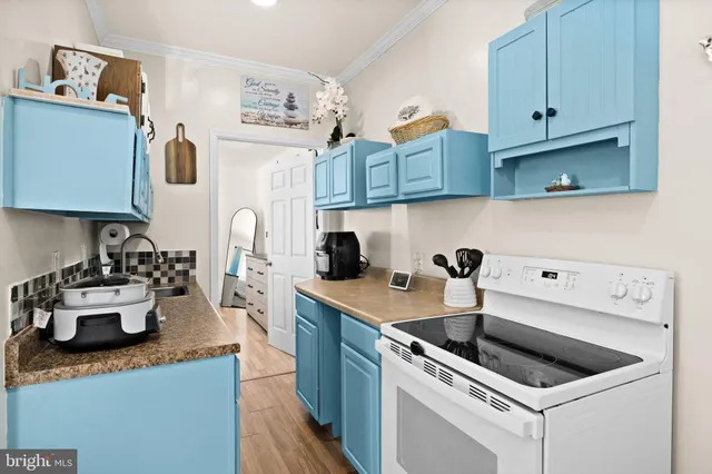 $525,000 | 105 Chinaberry Drive, Fredericksburg, VA 22407