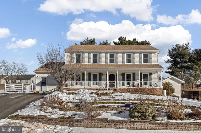 $525,000 | 105 Chinaberry Drive, Fredericksburg, VA 22407