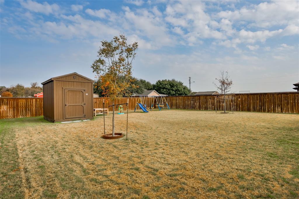 513 Pathfinder Street Collinsville, TX 76233 - Photo 35 of 40