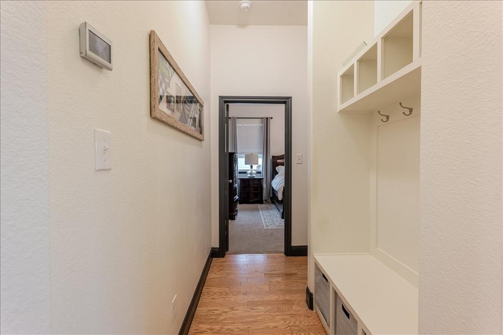 560 Inwood Street Benbrook, TX 76126 - Photo 11 of 21