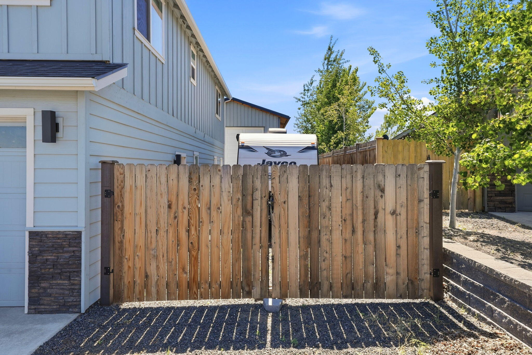4722 Southwest Zenith Avenue Redmond, OR 97756 - Photo 5 of 59