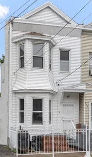 $440,000 | 246 Clerk Street, Jersey City, NJ 07304