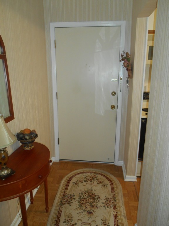 324 Russell Road, Unit 202 Westfield, MA 01085 - Photo 3 of 17 Gallery Image 3