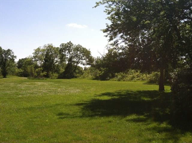 1640 Spaulding Road Monroe, MI 48162 - Photo 10 of 11 20403414-9.JPG