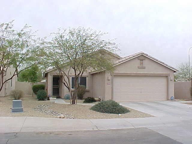 10402 West Alvarado Road Avondale, AZ 85392 - Photo 1 of 5 Primary Photo