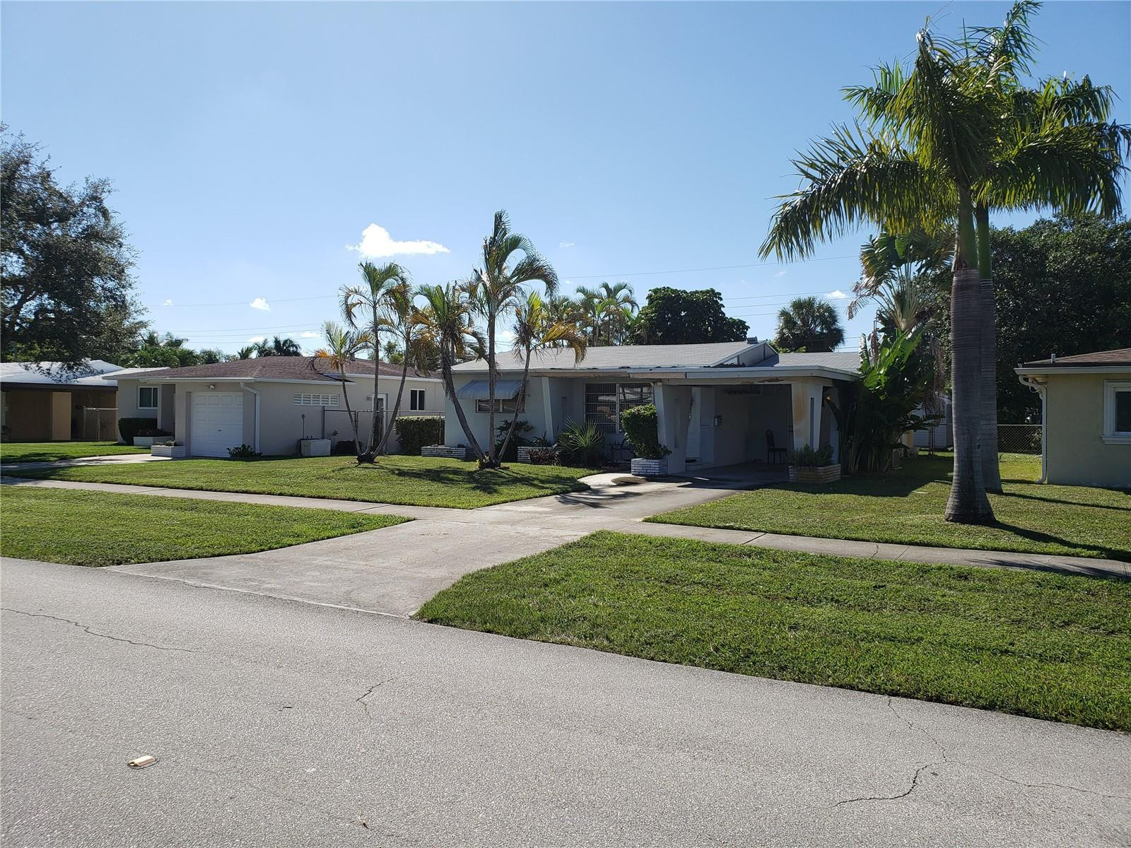 1318 North 31st Road Hollywood, FL 33021 - Photo 3 of 23 Photo 3