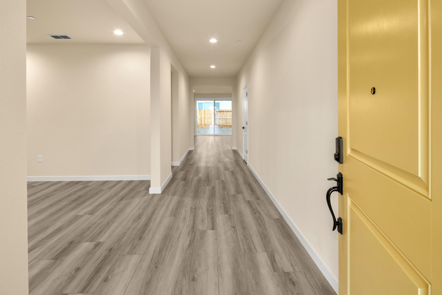 4155 Aura Way Rancho Cordova, CA 95742 - Photo 4 of 41