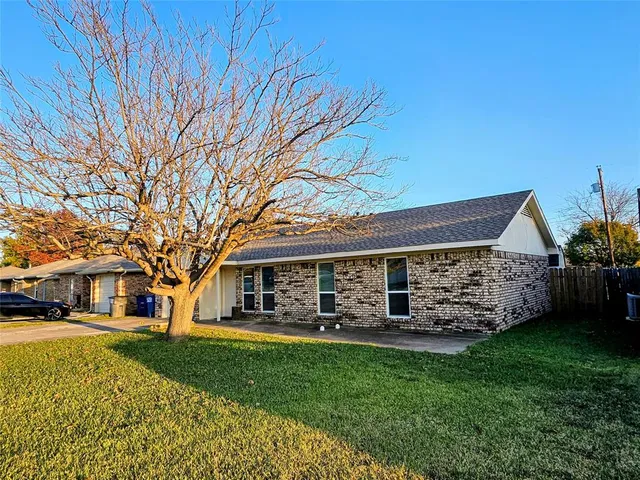 $1,800 | 3908 William Street, Sachse, TX 75048