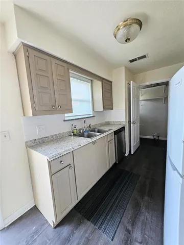 $1,800 | 3908 William Street, Sachse, TX 75048