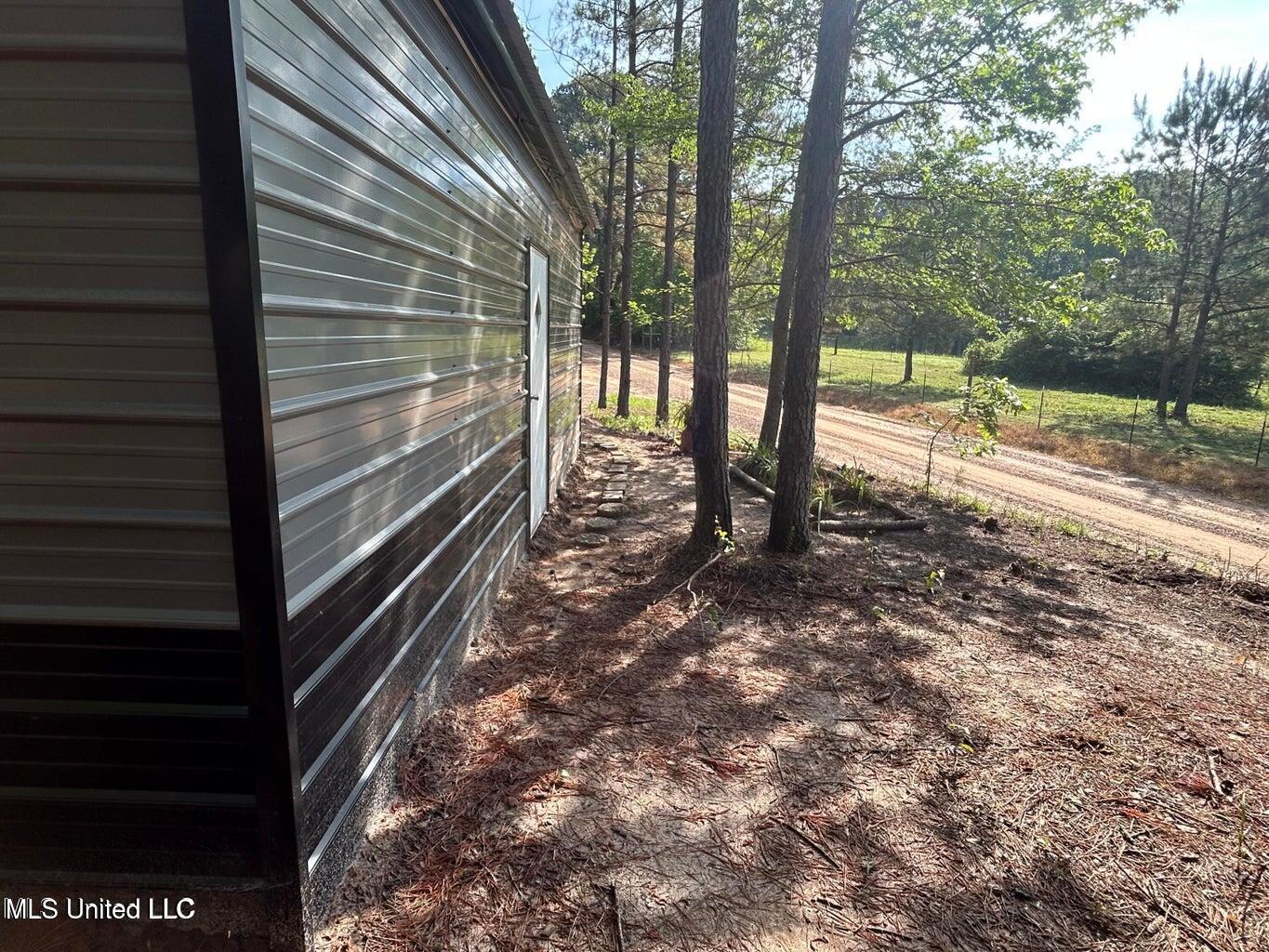 3330 County Road Ethel, MS 39067 - Photo 3 of 10 20250501185456939305000000-o