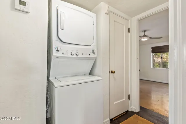 a view of bathroom with utility