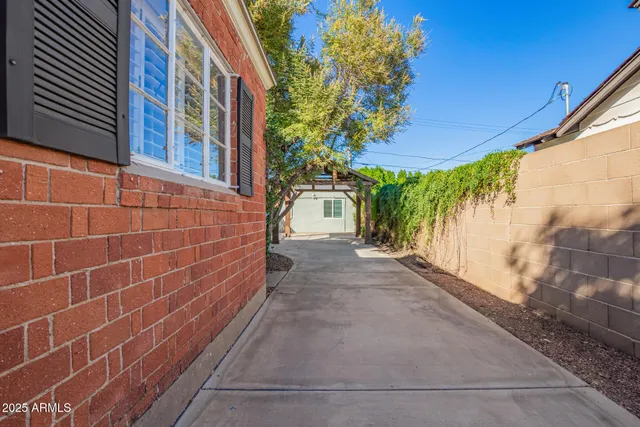 $3,200 | 336 Virginia Avenue, Phoenix, AZ 85003