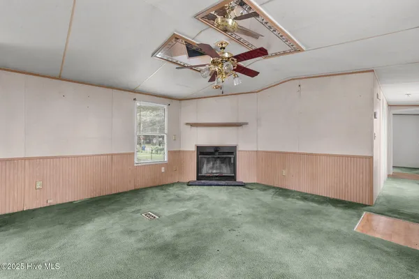 $127,500 | 148 Rhodes Drive, Columbia, NC 27925