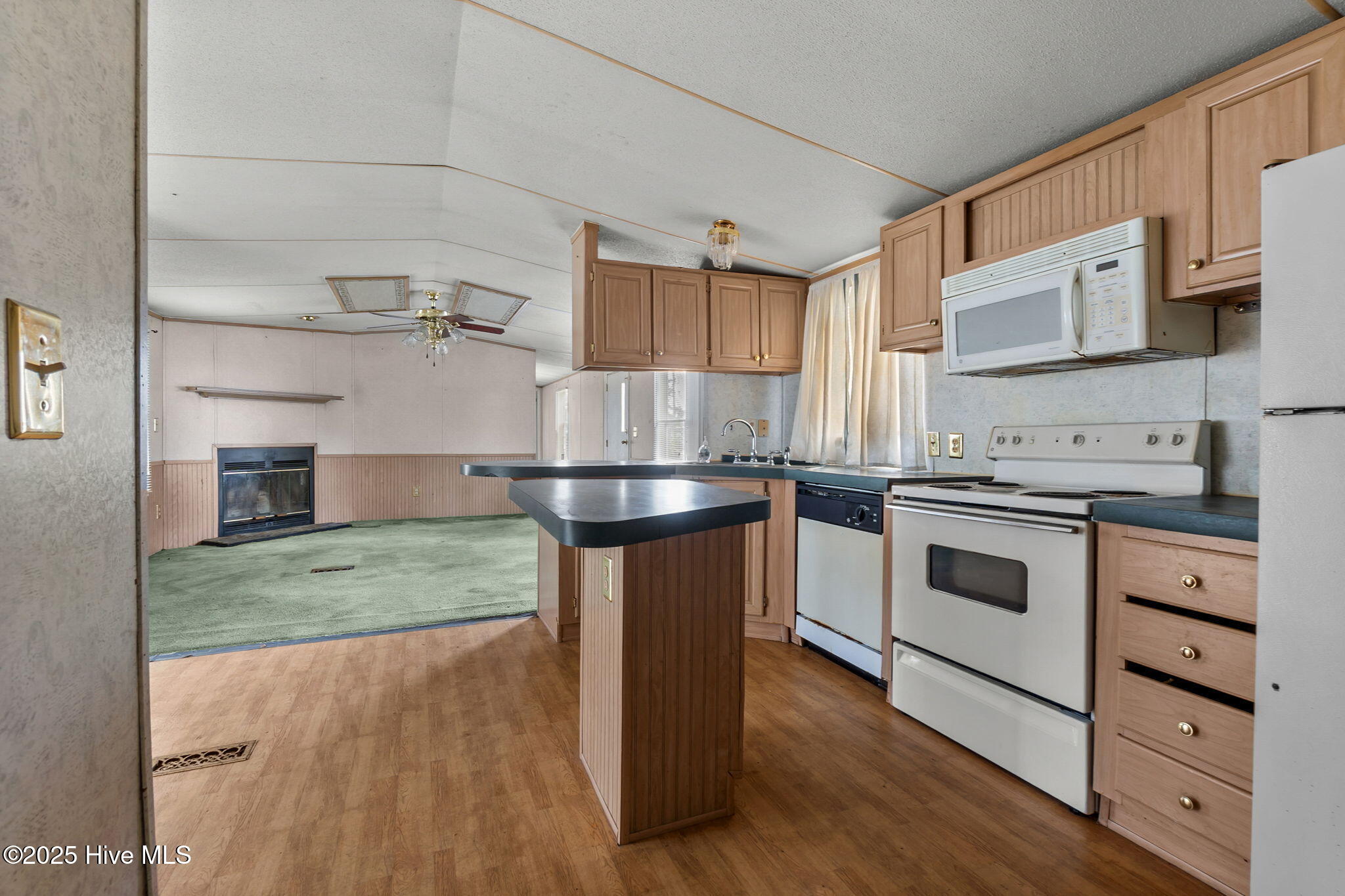 148 Rhodes Drive Columbia, NC 27925 - Photo 24 of 39 36-web-or-mls-WCR07208