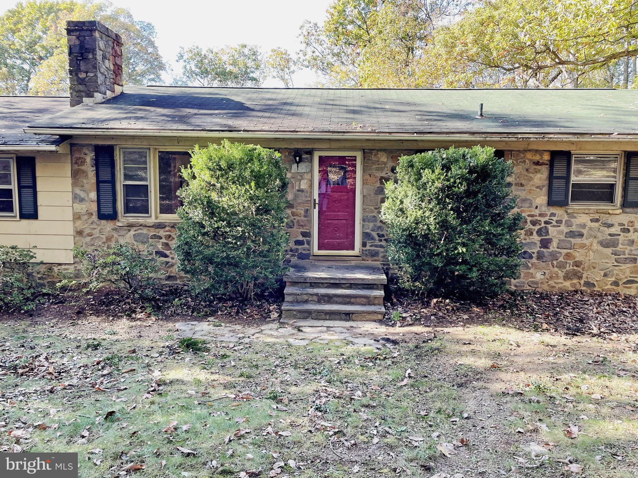919 Pine Grove Road Bluemont, VA 20135 - Photo 29 of 31 Exterior - Front Door