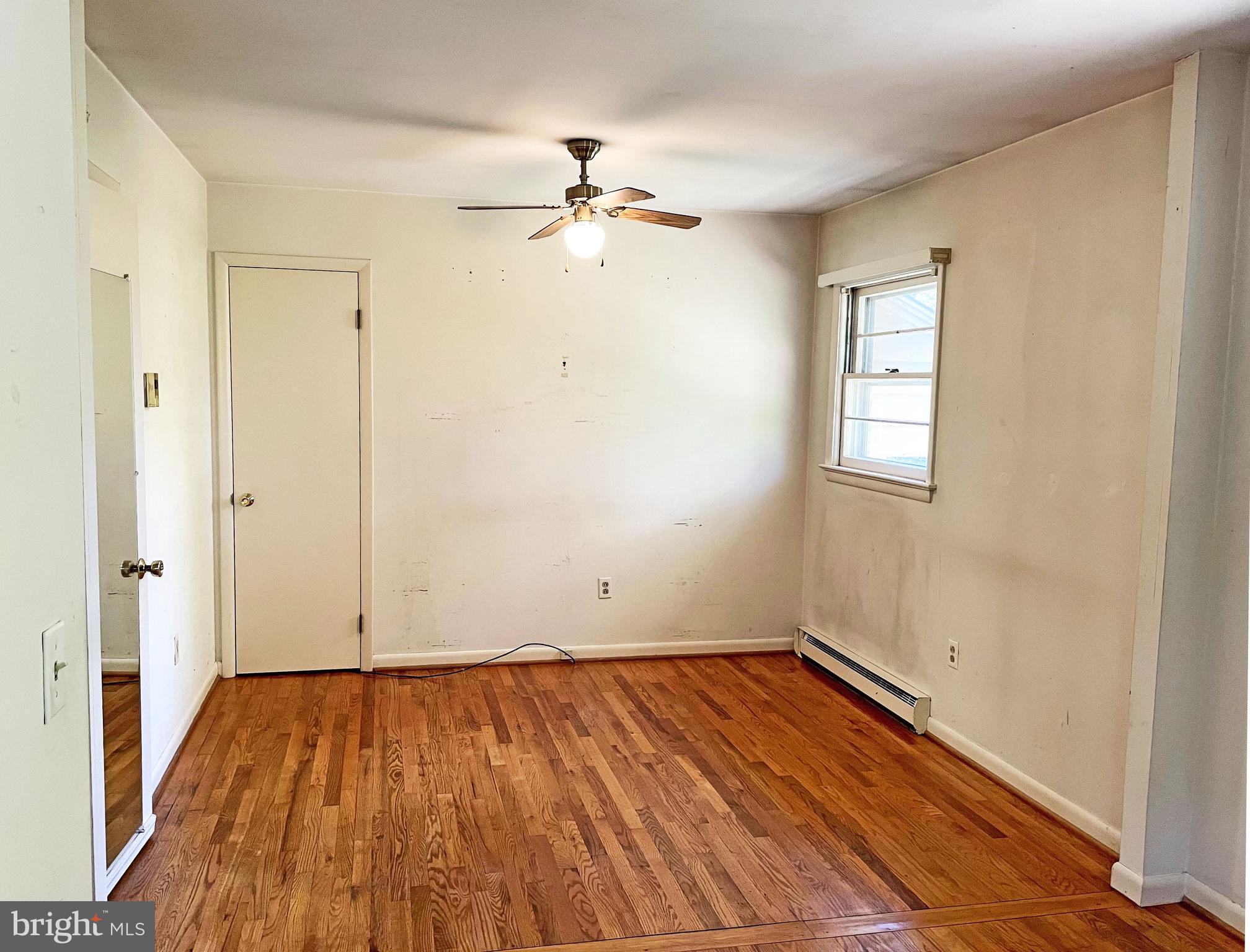 919 Pine Grove Road Bluemont, VA 20135 - Photo 8 of 31 Primary Bedroom