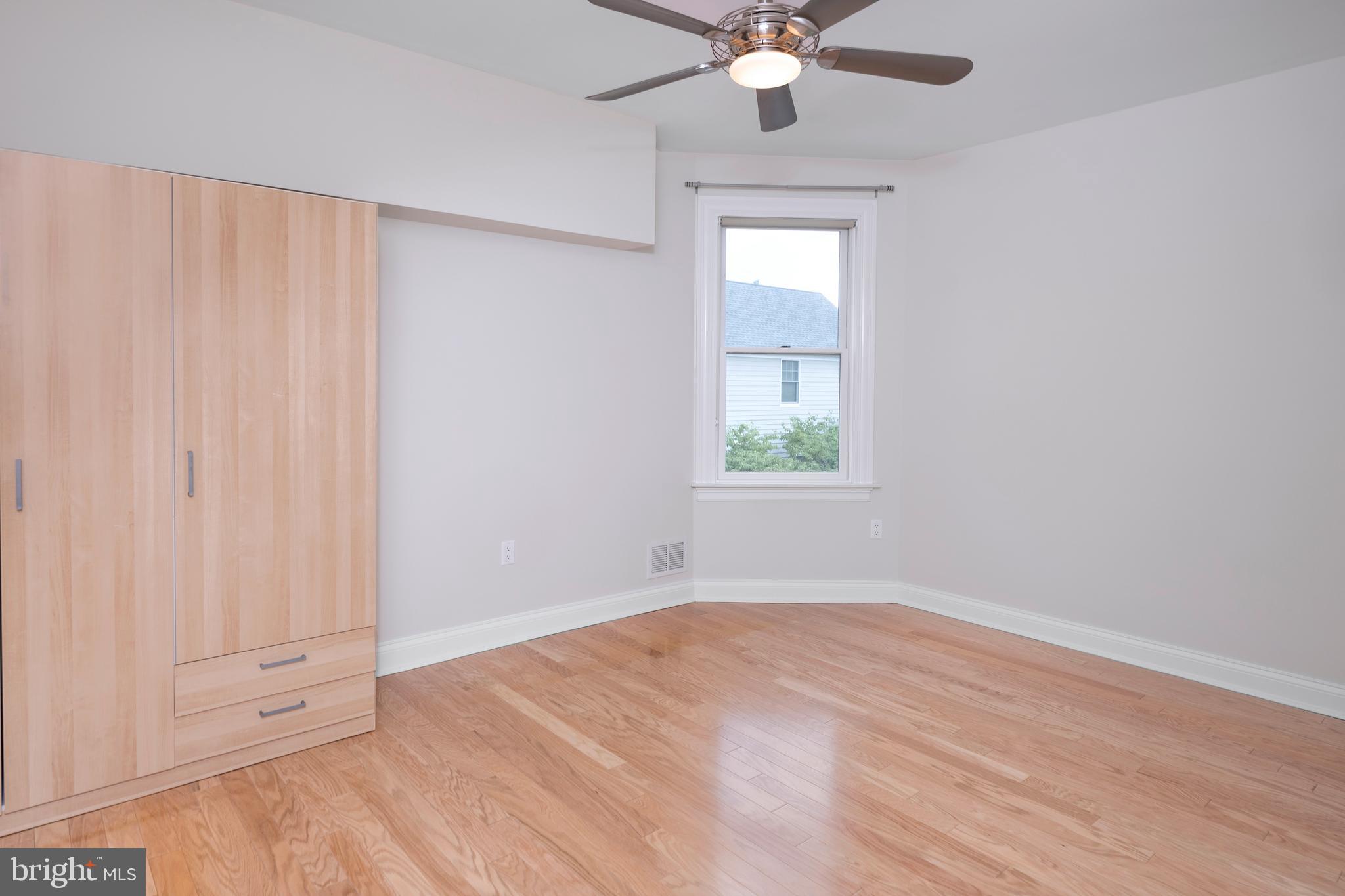 44 Wiggins Street Princeton, NJ 08540 - Photo 20 of 41 an empty room with a window