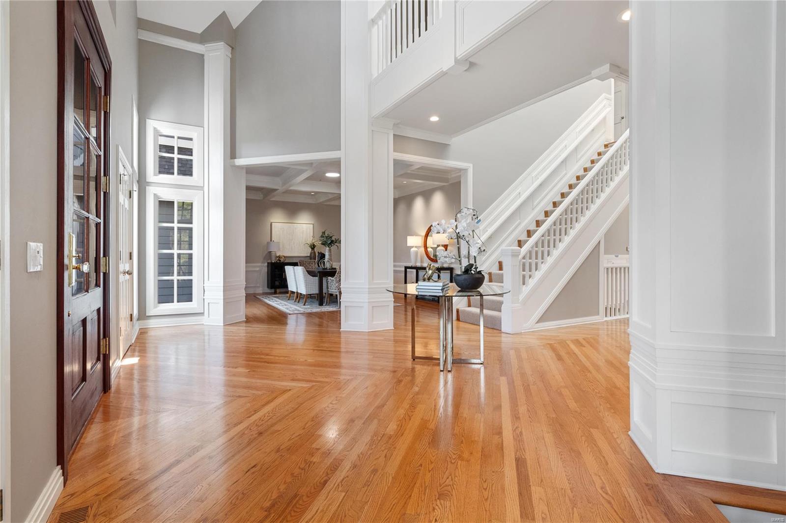 9719 Conway Road Ladue, MO 63124 - Photo 6 of 79 Gallery Image 6