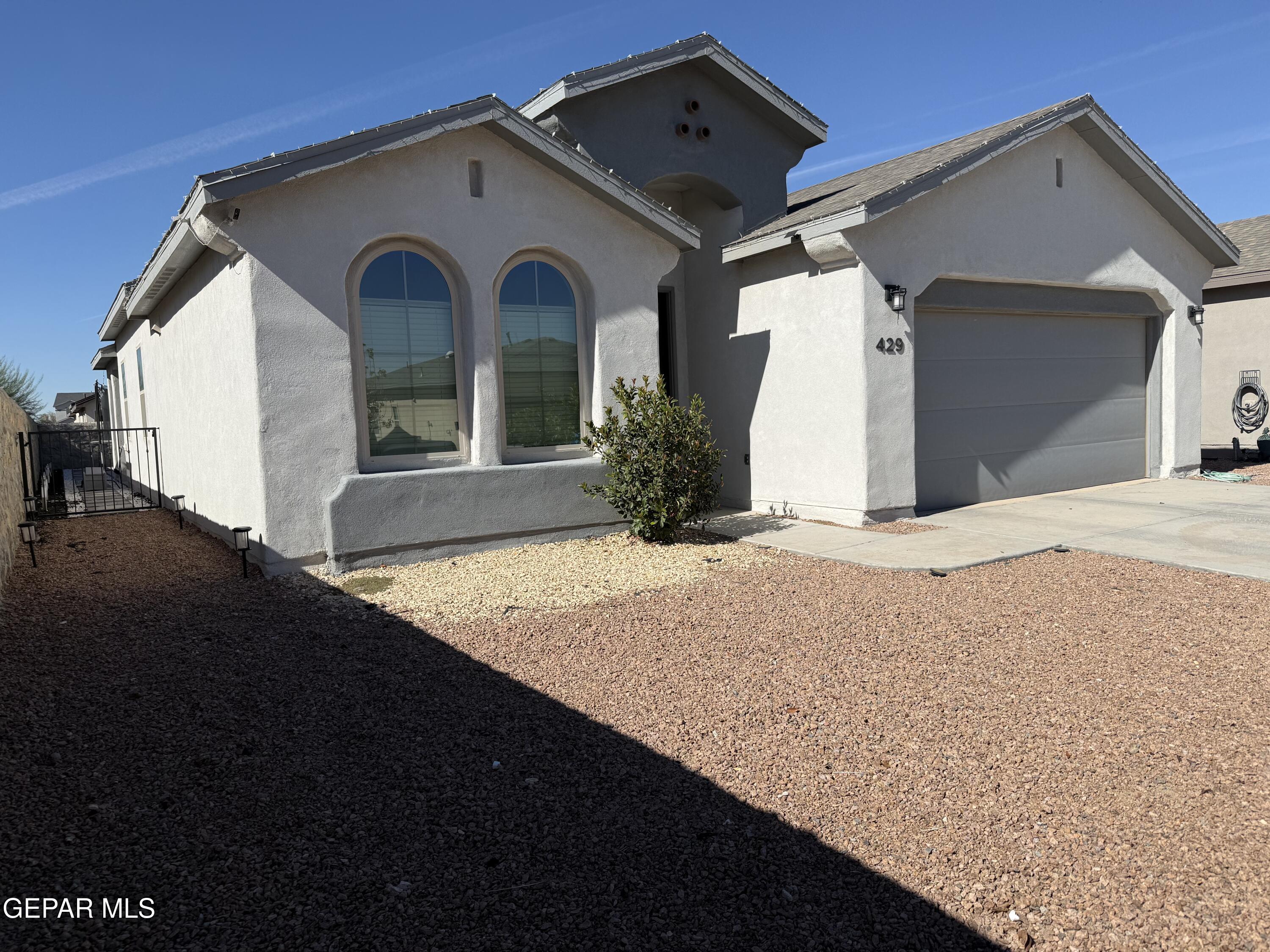 429 Soleil Road Socorro, TX 79927 - Photo 2 of 57 IMG_0315