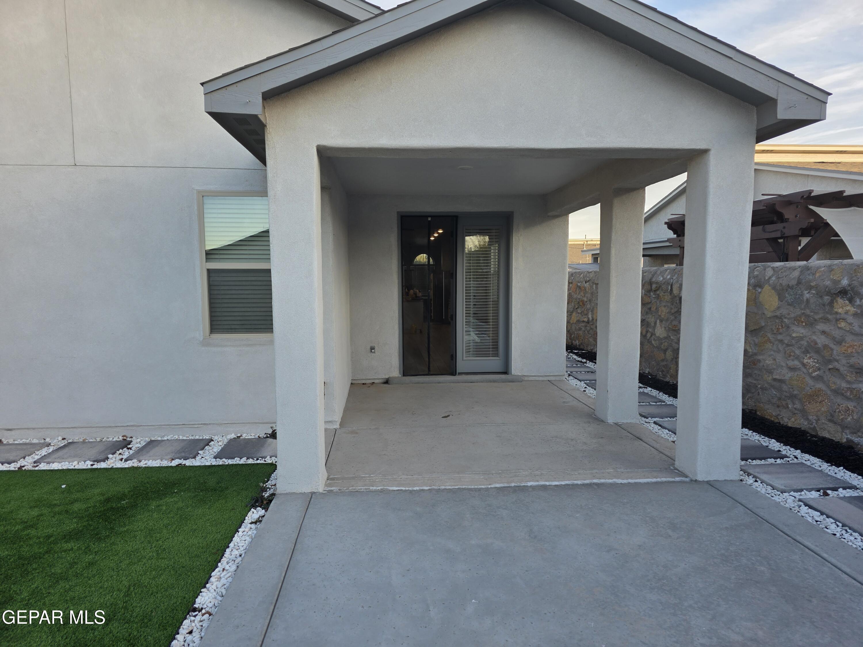 429 Soleil Road Socorro, TX 79927 - Photo 41 of 57 f77f9d2a-852f-4a02-924d-1ceae9f46ef3-1_a