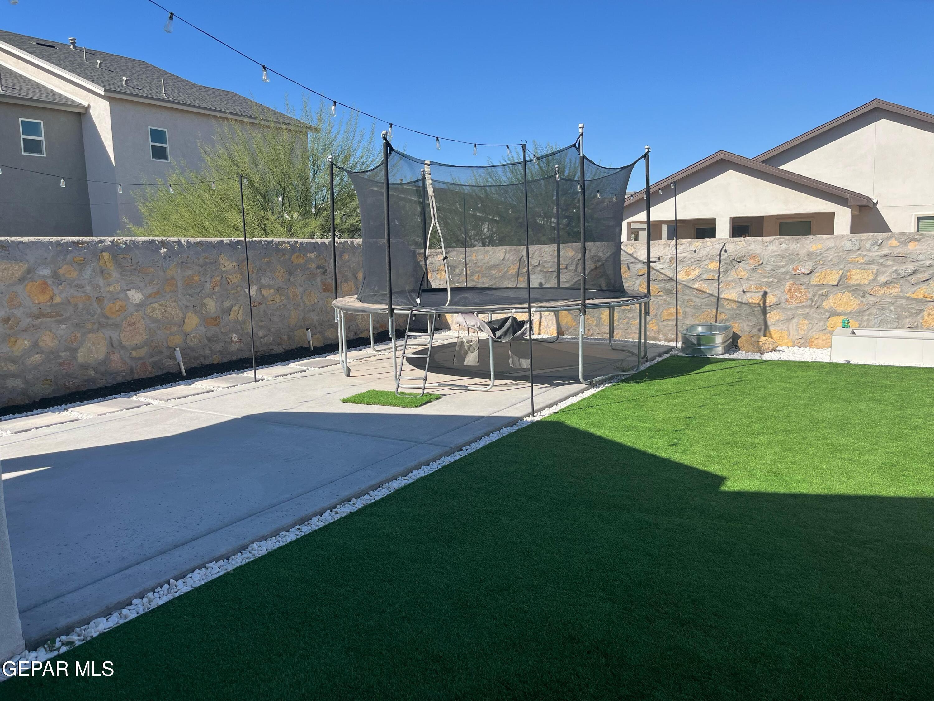 429 Soleil Road Socorro, TX 79927 - Photo 46 of 57 8857a985-4730-4c19-b953-1e26e8c86d6d