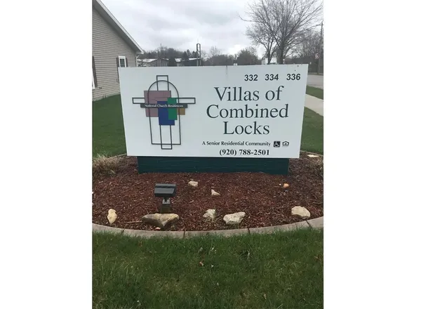 $1,175 | 334 Wallace Street, Unit 50, Combined Locks, WI 54113