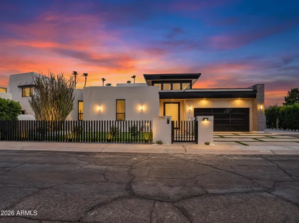 $2,799,999 | 8501 East Malcomb Drive, Scottsdale, AZ 85250